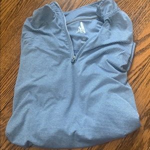 Johnnie-o half zip-up. size M. spandex + polyester